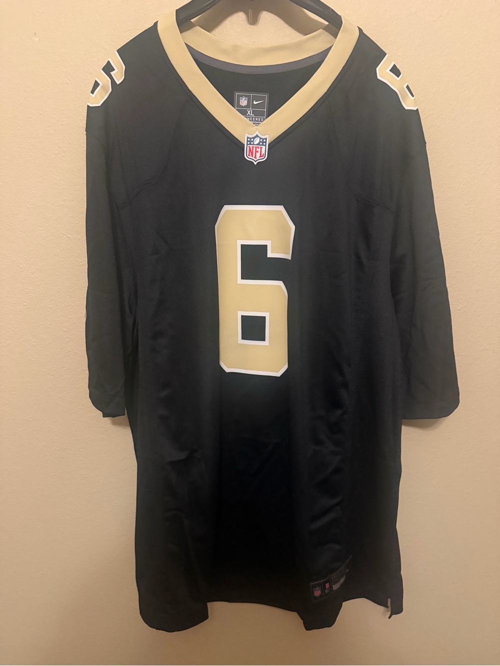 Nike Tyler Shough #6 New Orleans Saints Jersey NWT Men’s XL Black NFL